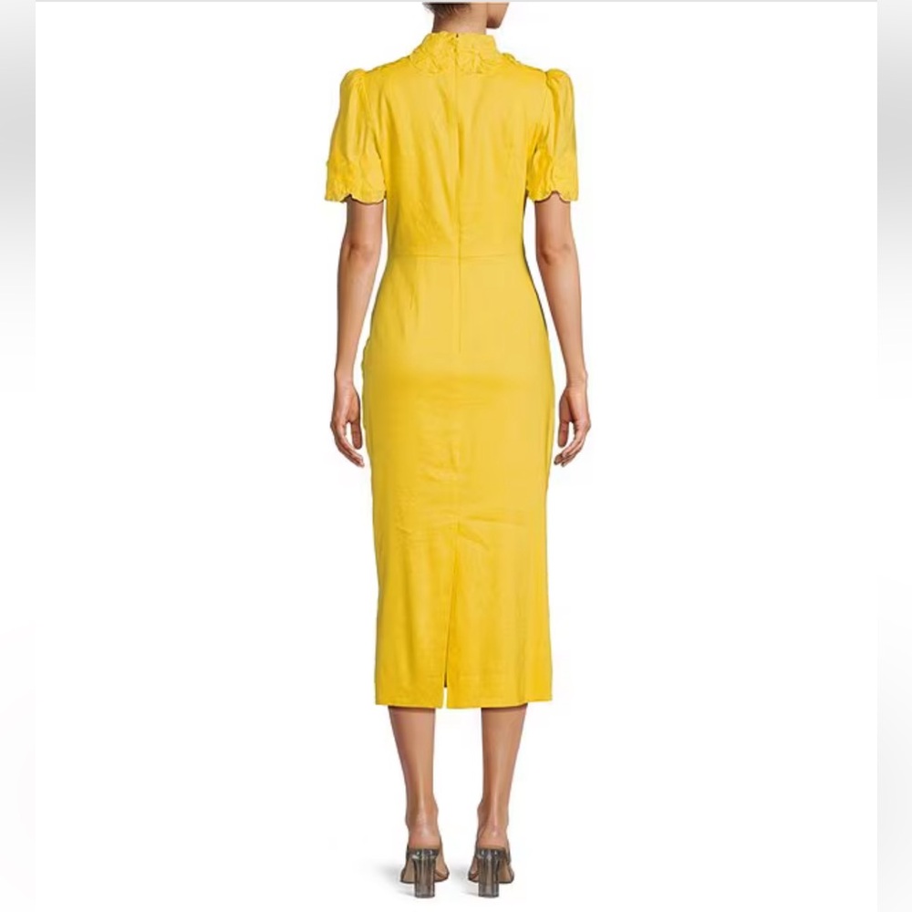 Antonio Melani
Willow Floral Applique Short Sleeve Mock Neck Midi Dress.